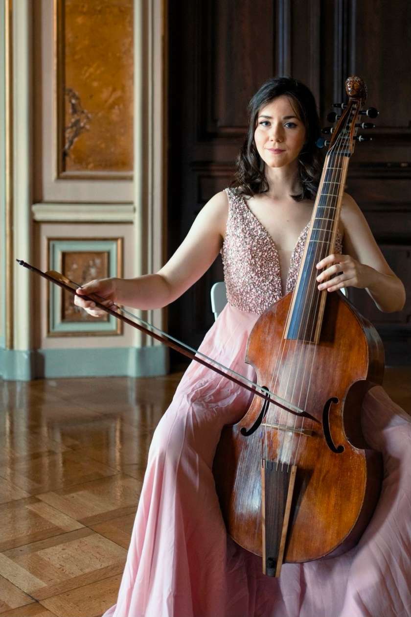 Vanessa Hunt Russell